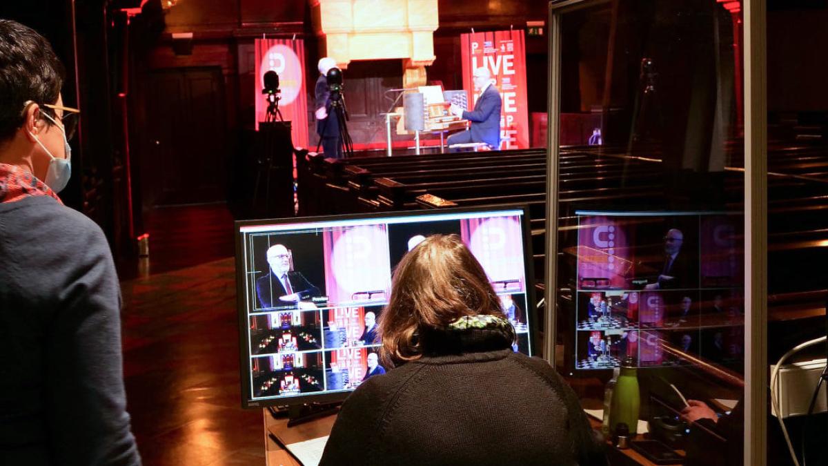 Live streaming