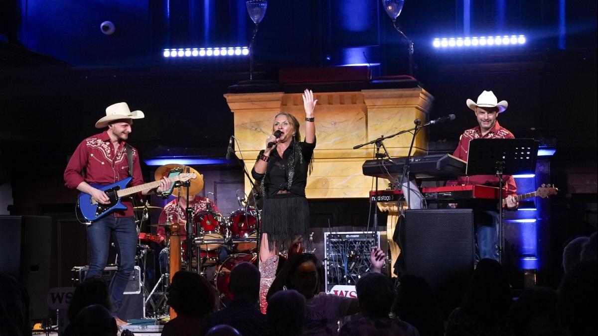 The Legends of American Country has the audience up for a dance